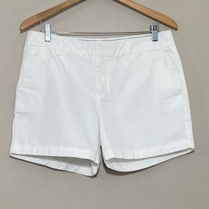 TOMMY HILFIGER || woman’s White Shorts size 10